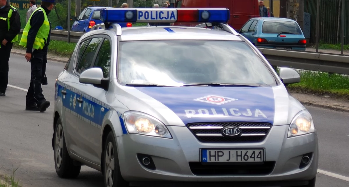 Komunikaty policji, Kolizja Wojska Polskiego Uszkodzone samochody - zdjęcie, fotografia