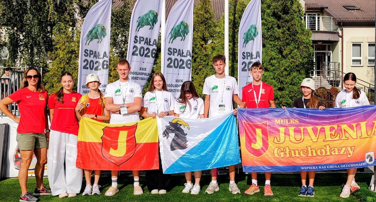Lekkoatleci Juvenii Głuchołazy na zawodach w Spale