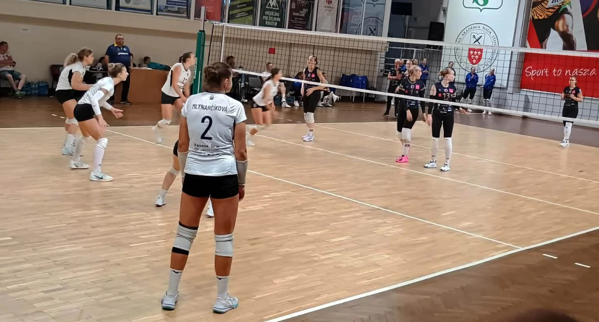 NTSK PANS Komunalnik Nysa - HIT UCM Trnawa 3:0. 