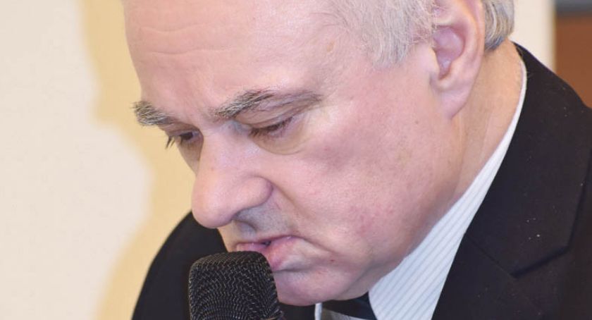 Zadłużenie miasta za czasów skarbnika Lisonia przekroczyło 100 mln zł. 