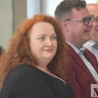   Edyta Peikert, AKWA   

  oszczędności  – 110 tys. zł 
 nieruchomości  –...