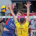 PSG Stal Nysa - Grupa Azoty ZAKSA Kędzierzyn-Koźle 0:3. Atakuje Łukasz Kaczmarek
