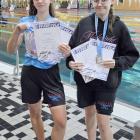 Reprezentantki Aqua-Swim Nysa - Maja Blacharska (z lewej) i Maja Kułak