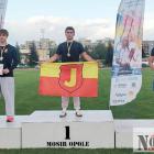 Najlepsi kulomioci na medalowym podium. Od lewej: Oskar Olchawa i Wiktor Łępski