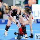 Polska - Holandia 1:3. O piłkę walczy Amelia Katerla