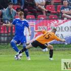 Polonia Nysa - Chrobry II Głogów 1:0. Sprytna kiwka i zawodnik Chrobrego ograny