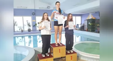 Dziewięć medali zawodników Aqua Swim Nysa