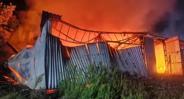 Pożar hali magazynowej w Chróścinie Nyskiej 