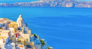 Santorini - czym najbardziej przyciąga turystów?