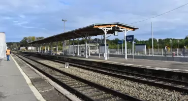 Pociąg nie przyjechał. Pasażerowie dowiedzieli się minutę przed odjazdem