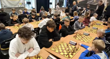 Szachy: Siekacze z Gekona Nysa 