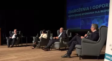 Przejedli 65 tysięcy złotych. Ile kosztowały konferencje o bezpieczeństwie?