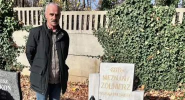 Odnowił groby nieznanych żołnierzy 