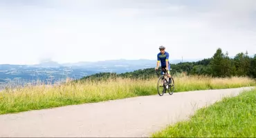 Kolarstwo szosowe – dla kogo ten styl jazdy będzie odpowiedni? Jak się przygotować?     