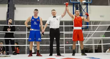 Przemek Kierpacz nokautuje