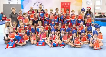 Mikołaj u nyskich gimnastyków