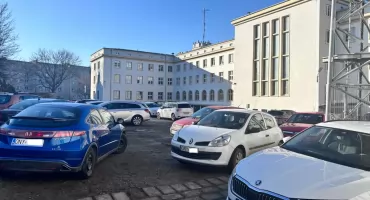 Przetarg na parking dla urzędników. 