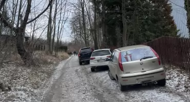 Deficyt miejsc parkingowych pod Kopą Biskupią 