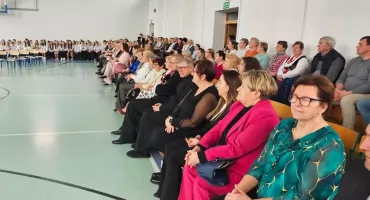 80–lecie szkoły w Sidzinie