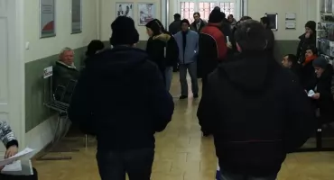 Nysanie zarabiają mniej. Rośnie bezrobocie