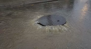 Drogi zamienione w rzekę, czyli co z tą kanalizacją?