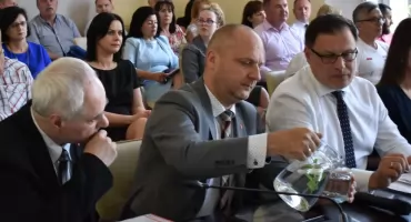Paradoks Bobaka. Most do Siestrzechowic, ścieżka rowerowa przez WOPR - co łączy te inwestycje?